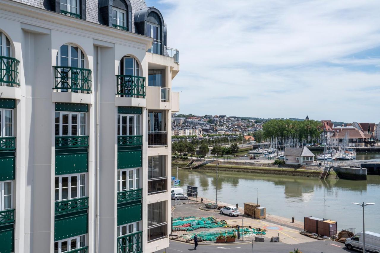 Sowell Hotels Le Beach Trouville-sur-Mer Ngoại thất bức ảnh