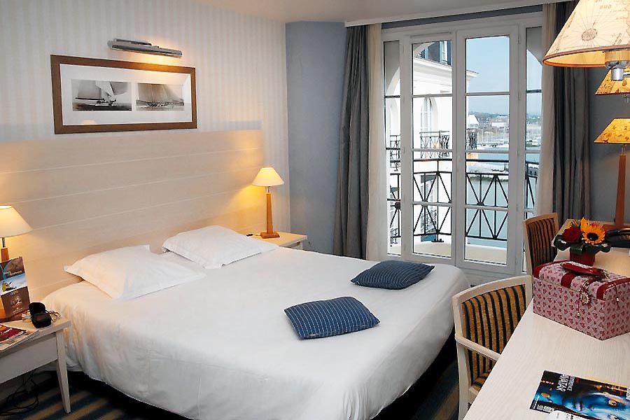 Sowell Hotels Le Beach Trouville-sur-Mer Ngoại thất bức ảnh